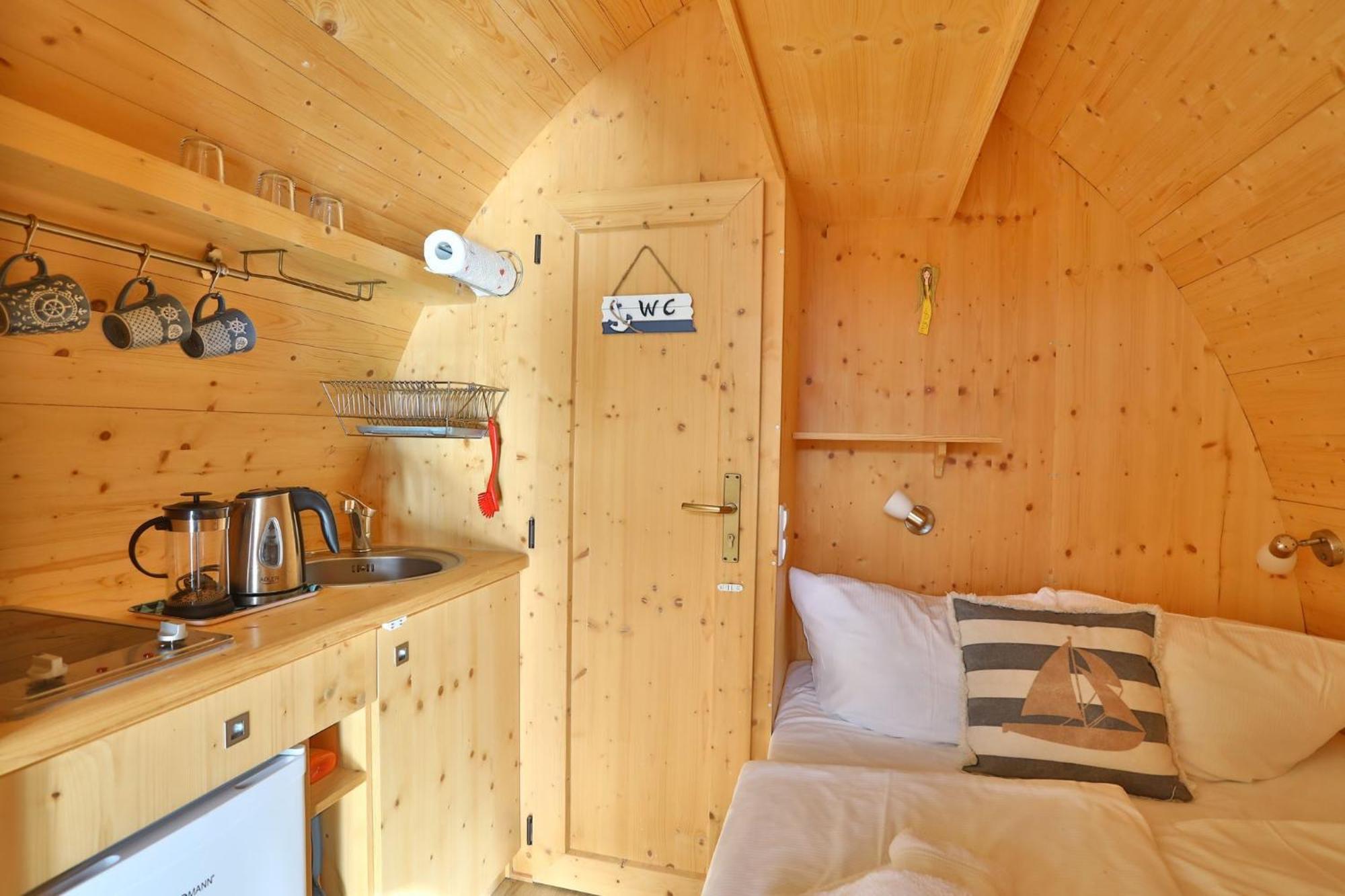 Hausboot Dotterbart 호텔 가거 외부 사진