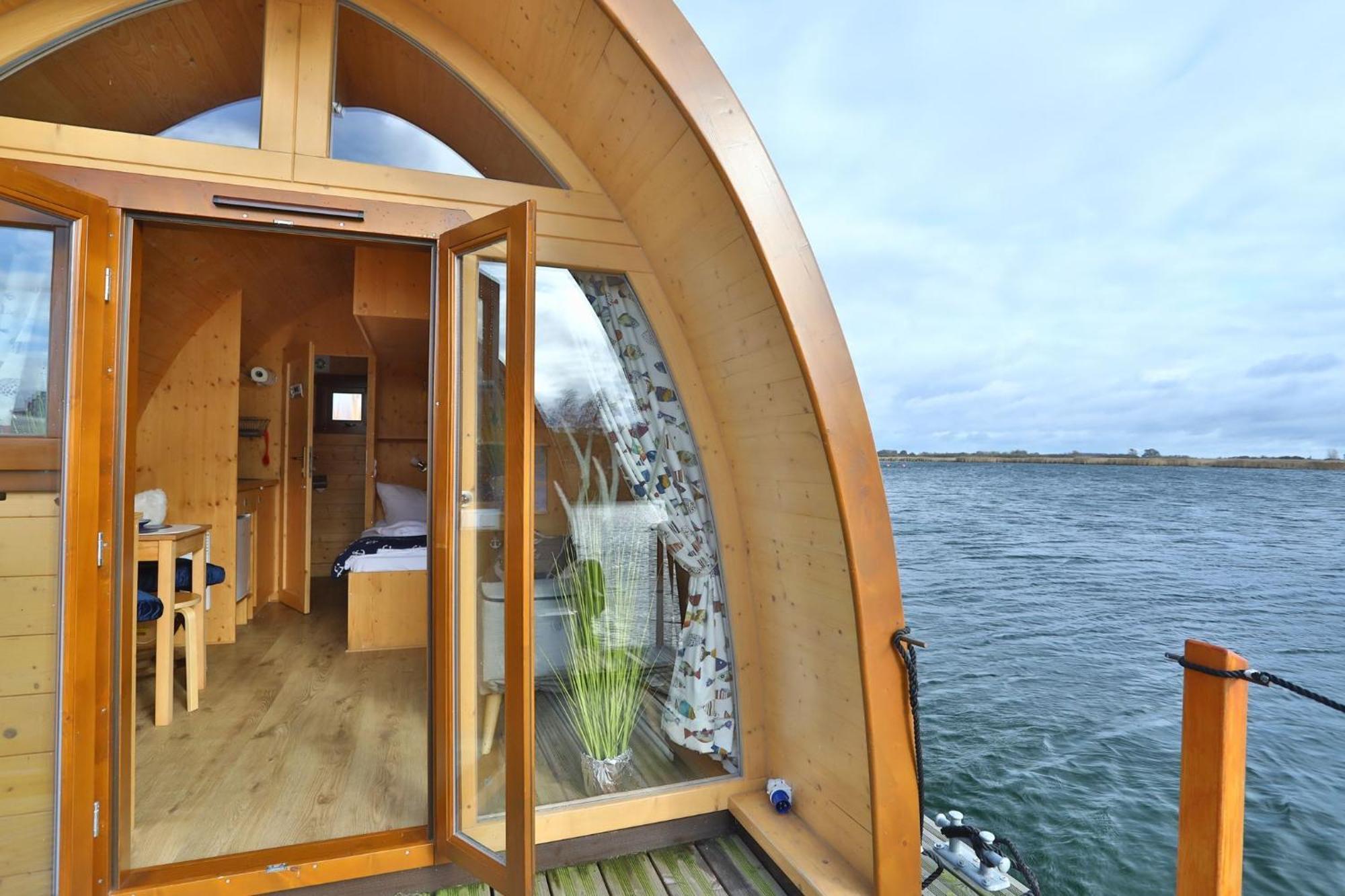Hausboot Dotterbart 호텔 가거 외부 사진